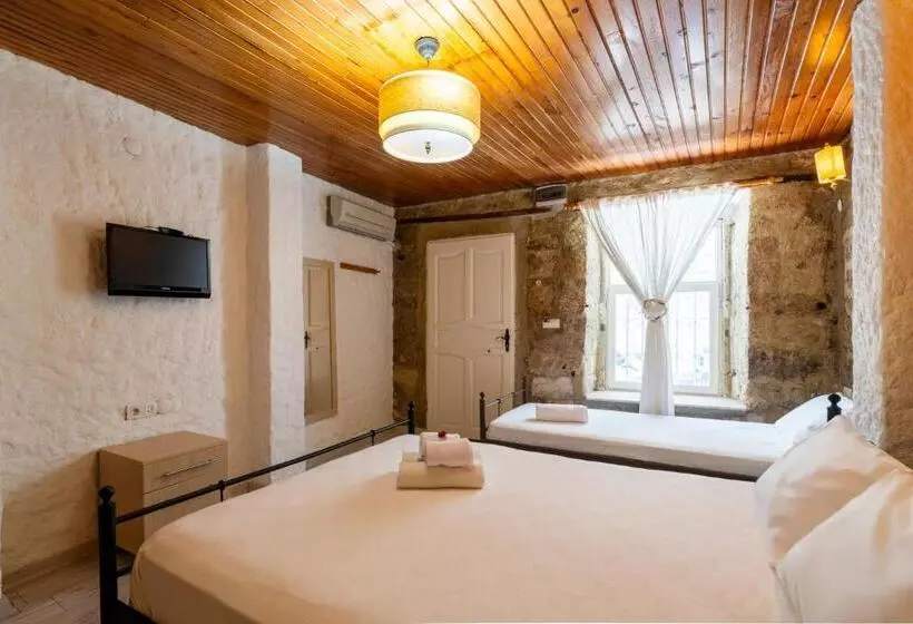 İmerek Taş Ev Otel Alaçatı