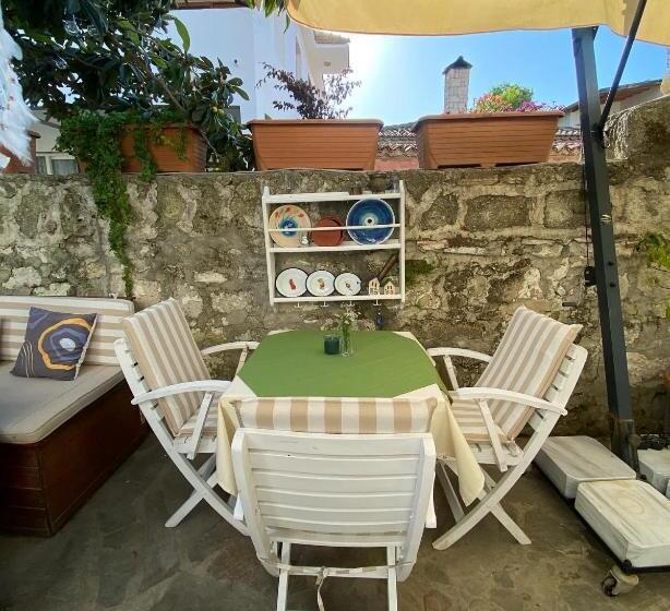 İmerek Taş Ev Otel Alaçatı