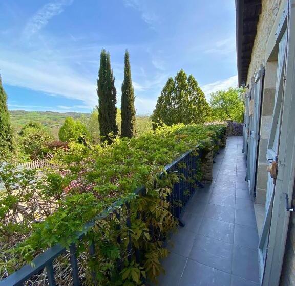 ペンション Mas De Jouas