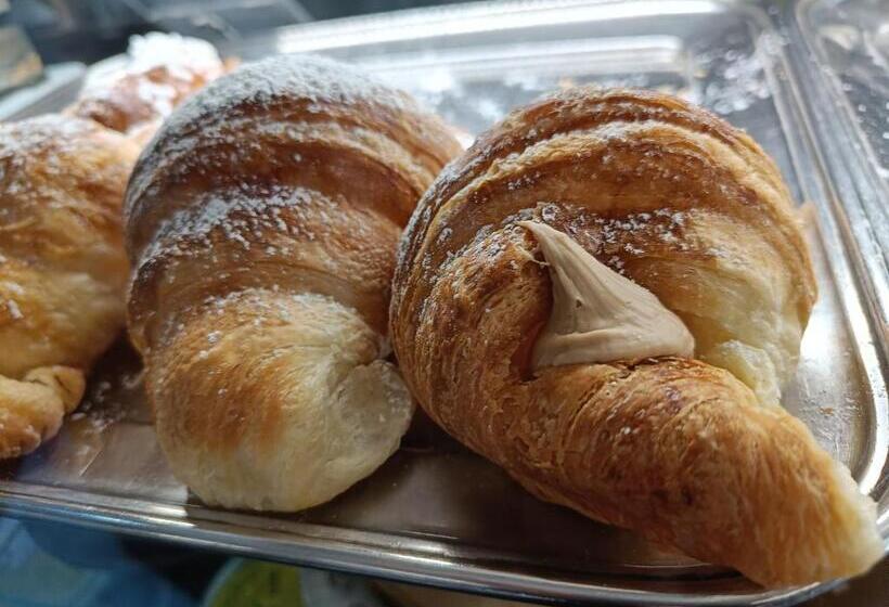 Pensjonat Maya Guest House