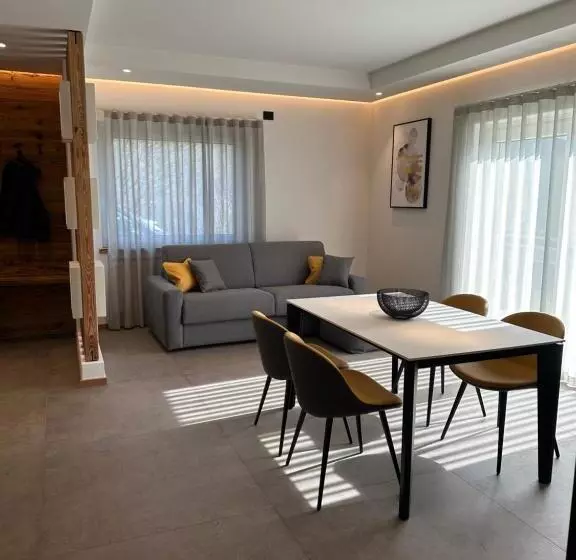 ペンション Origini Holidays