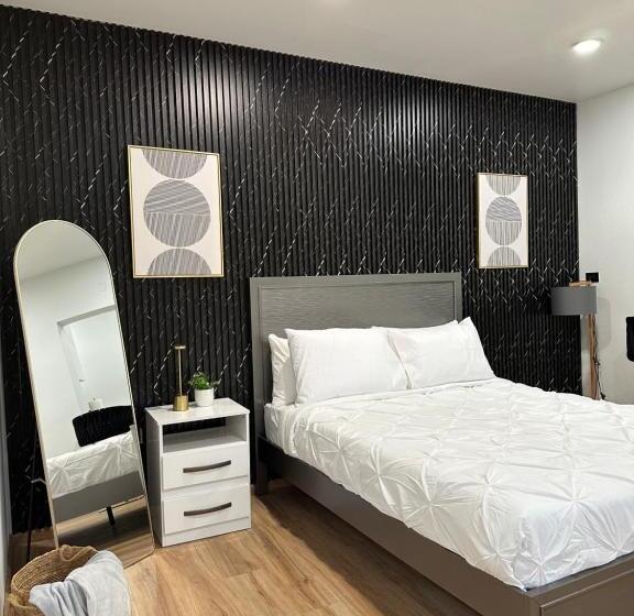 پانسیون Robyn’s Nest