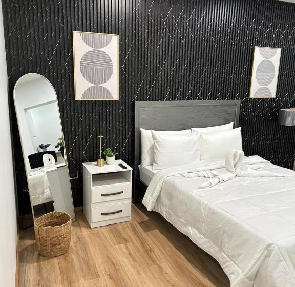 پانسیون Robyn’s Nest