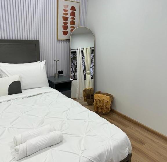 پانسیون Robyn’s Nest