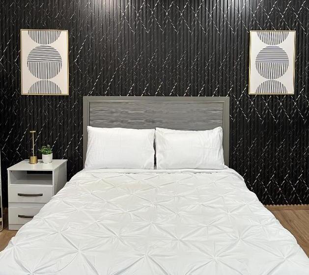 پانسیون Robyn’s Nest