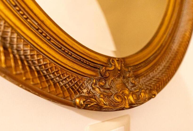 پانسیون Via Carlo De Cesare 56 Camera 3