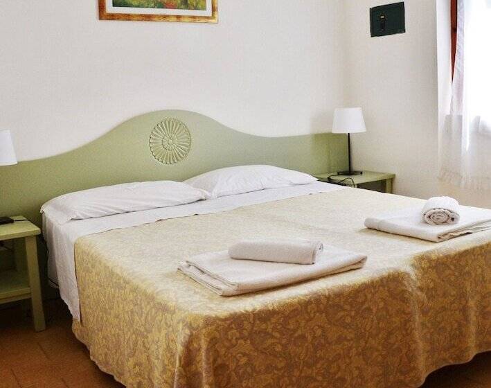 Residence With Pool In Alghero