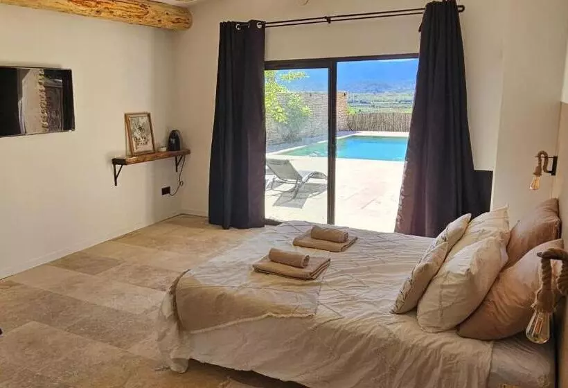 تختخواب و صبحانه Guest Room 1501