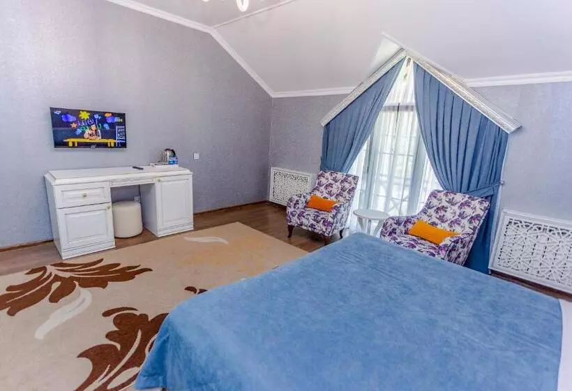 هتل Aynur Resort