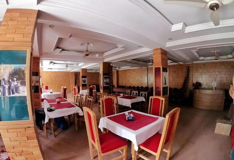 هتل Baltistan Continental