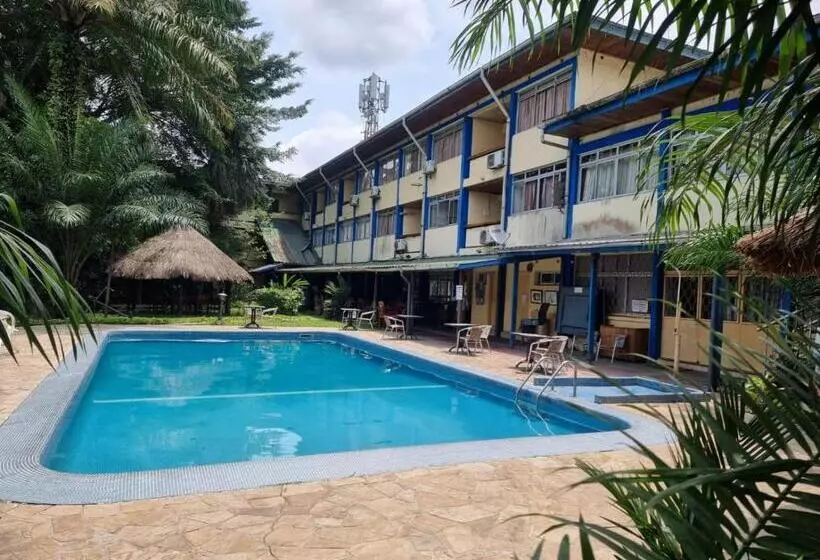 هتل Foyer Du Marin