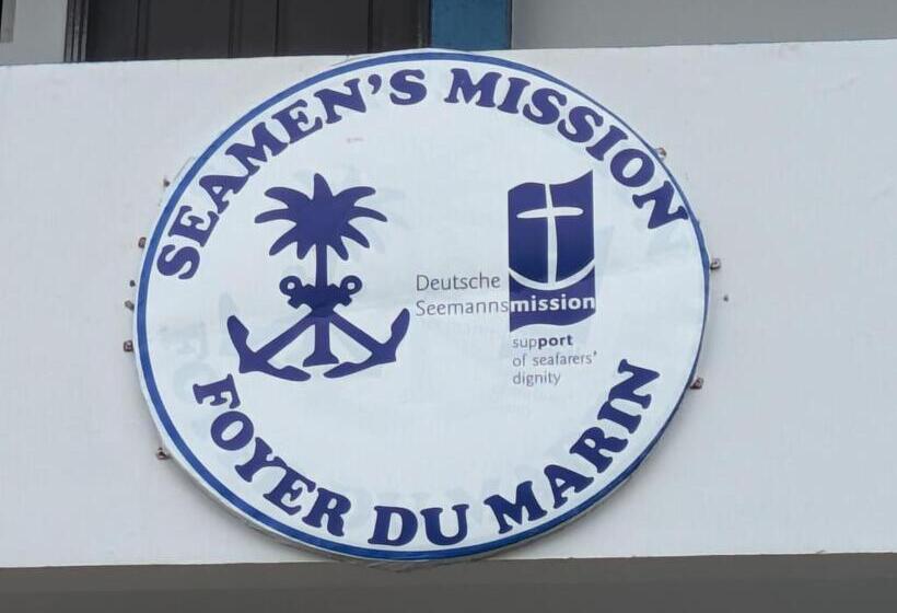 هتل Foyer Du Marin