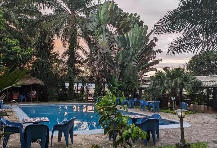 هتل Foyer Du Marin