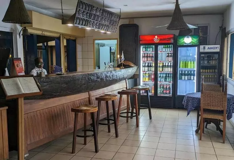 هتل Foyer Du Marin