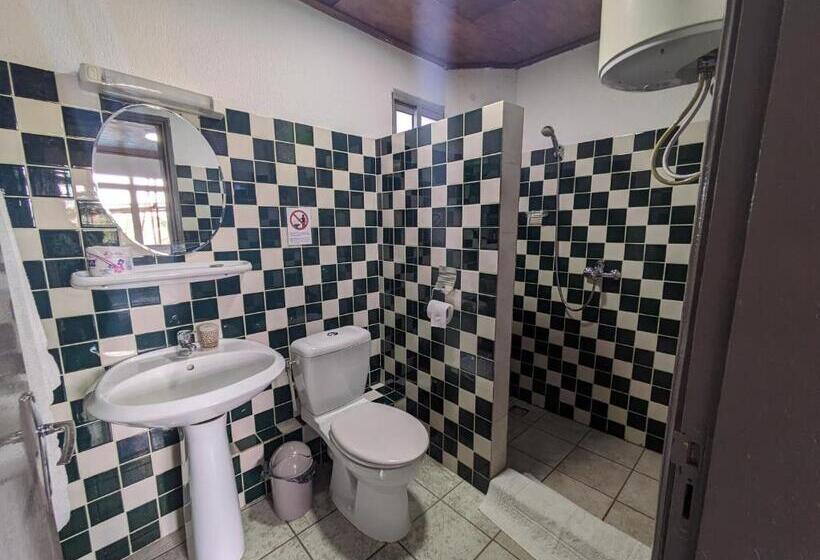 هتل Foyer Du Marin