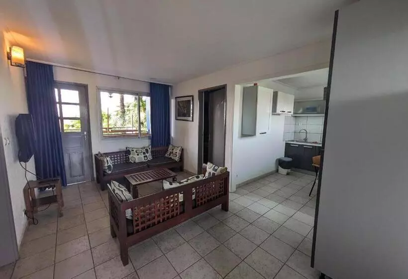 هتل Foyer Du Marin