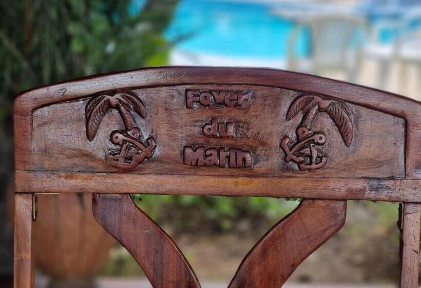 هتل Foyer Du Marin