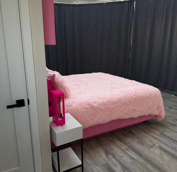 فندق Nude Glamping Dome