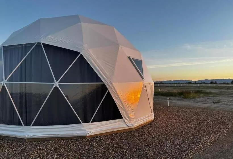 ホテル Nude Glamping Dome