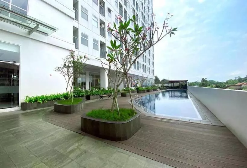 Hotelli Oyo 93831 Penginapan Cisauk