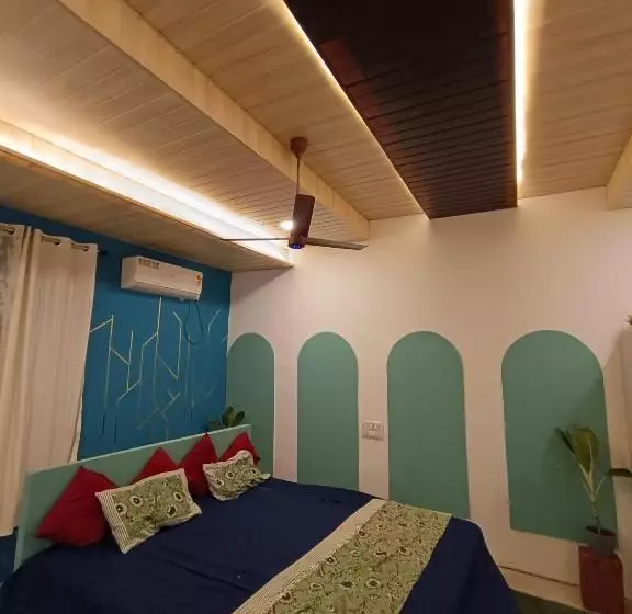 Hotelli Tamboo O Zone / Dream Beach House