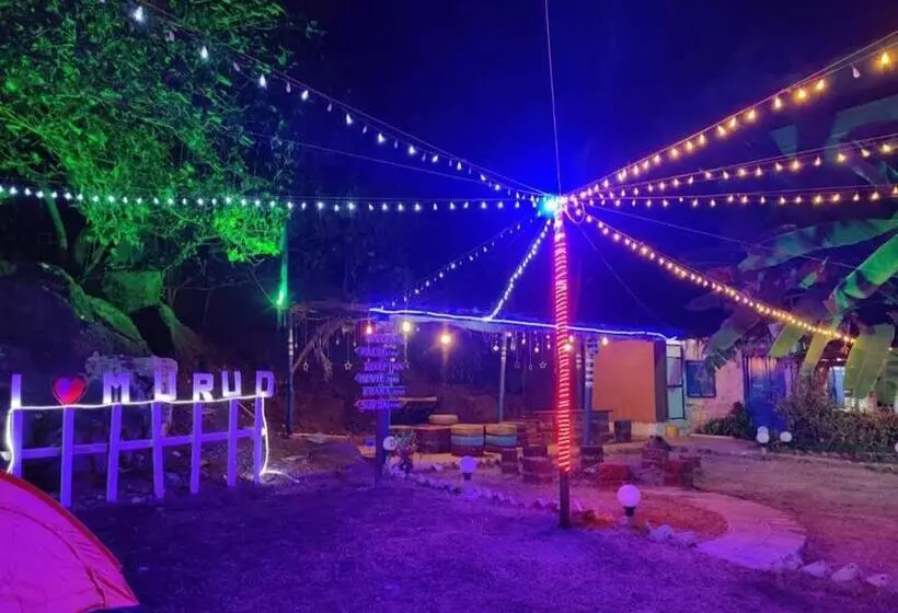 Hotelli Tamboo O Zone / Dream Beach House