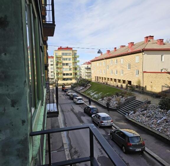 Live And Stay Lagerbring