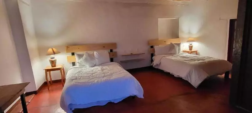 Majatalo Alojamiento El Fresno