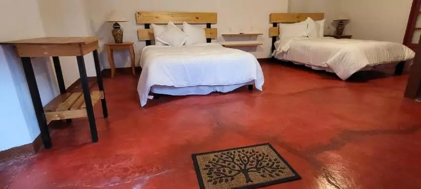 Majatalo Alojamiento El Fresno