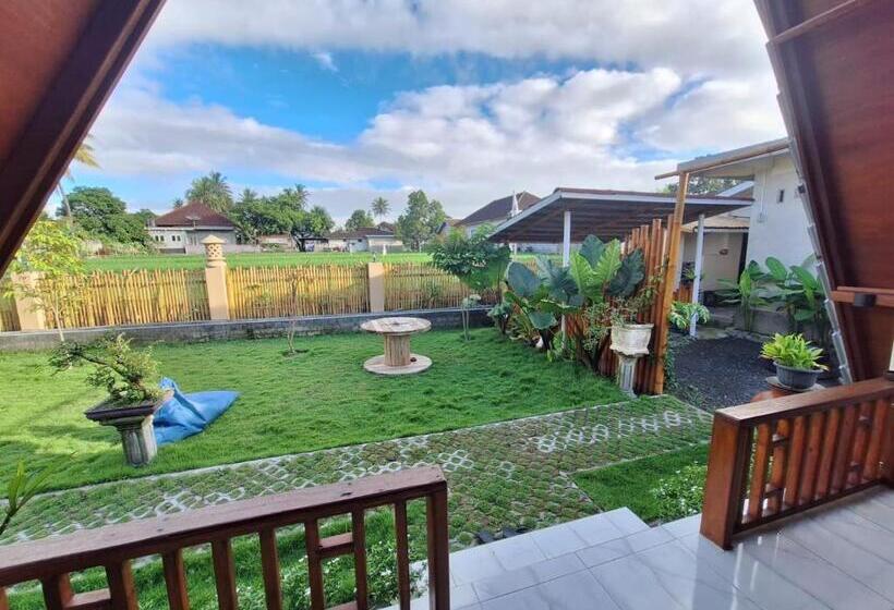 膳宿费 Carasti Bungalows