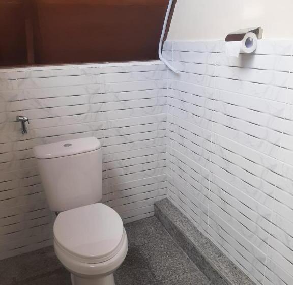 膳宿费 Carasti Bungalows