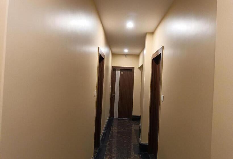 Pensão O Uttara Residency