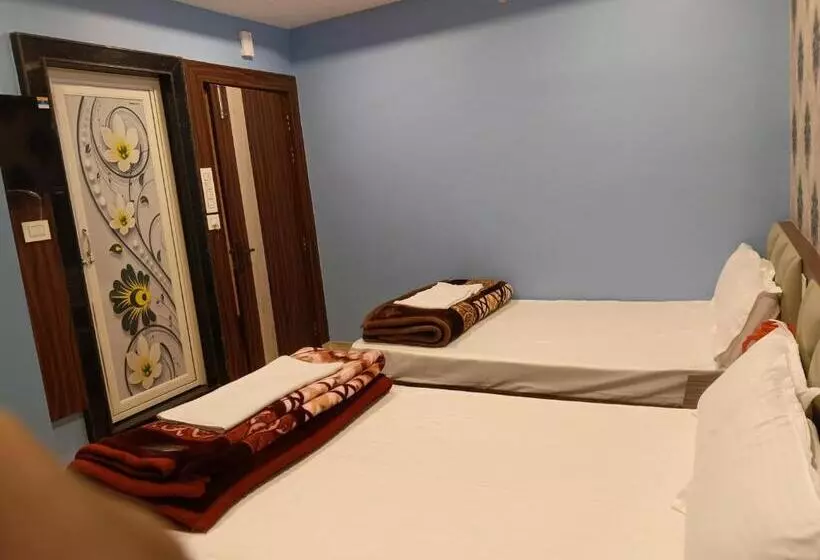 ペンション O Uttara Residency