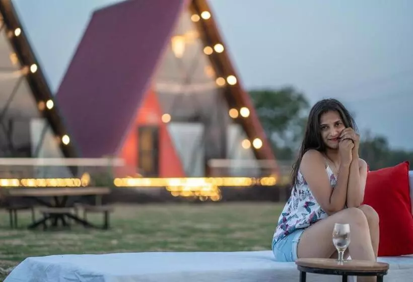 Lomakeskus Sunflower Saga