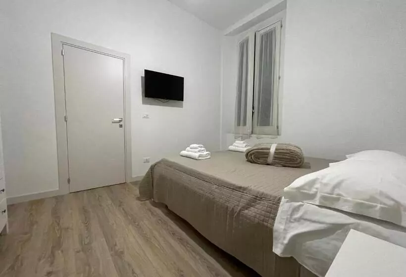 تختخواب و صبحانه Le Stanze Di Max