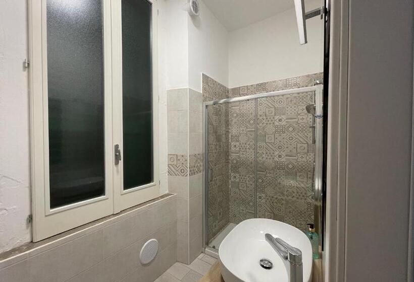 تختخواب و صبحانه Le Stanze Di Max