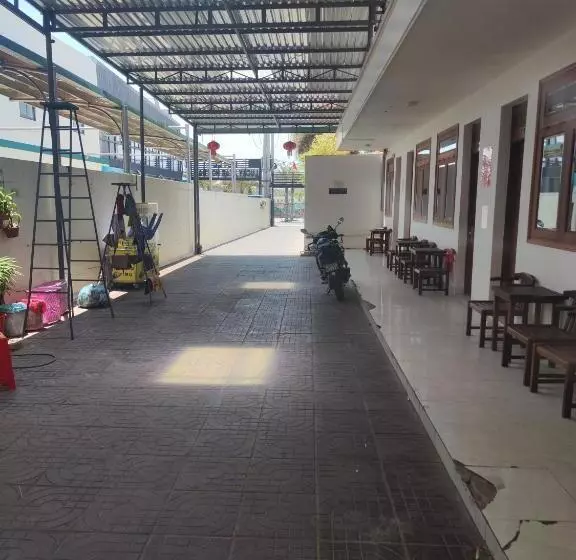 تختخواب و صبحانه Nhà Nghỉ Phú Quý