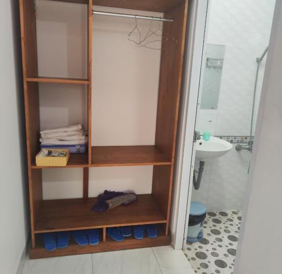 تختخواب و صبحانه Nhà Nghỉ Phú Quý