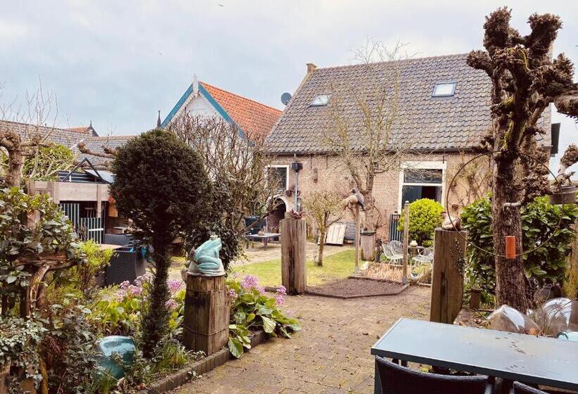 مبيت وإفطار Vintage Glamping Caravan Stadstuin Goedereede