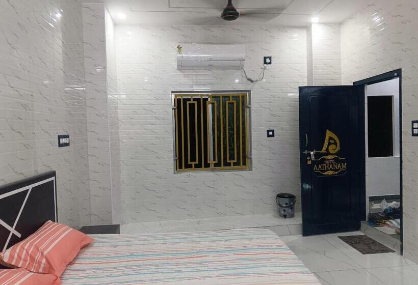 Hotel Aathanam
