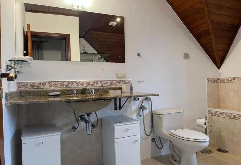 Отель Cerejeira Guest House