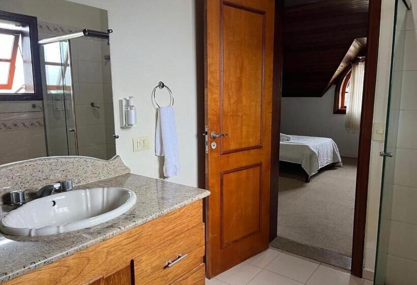 Отель Cerejeira Guest House