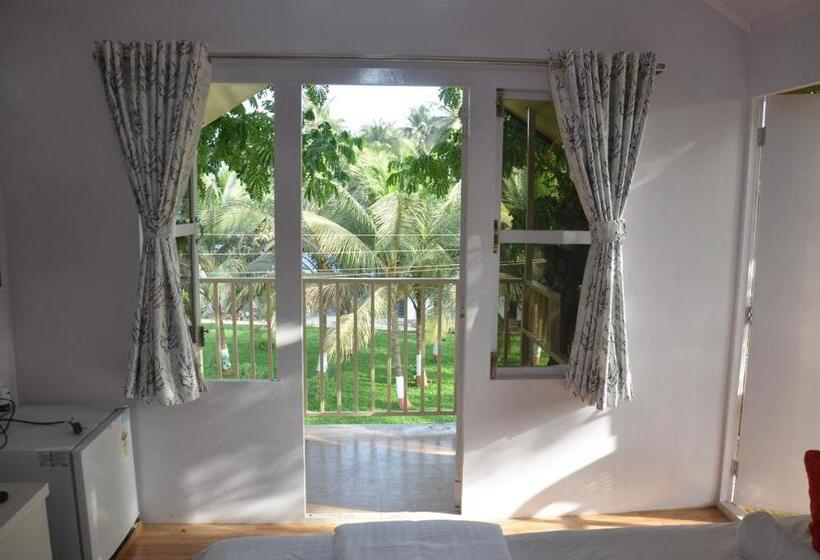 בית מלון כפרי Mauli Village By Joy Suites