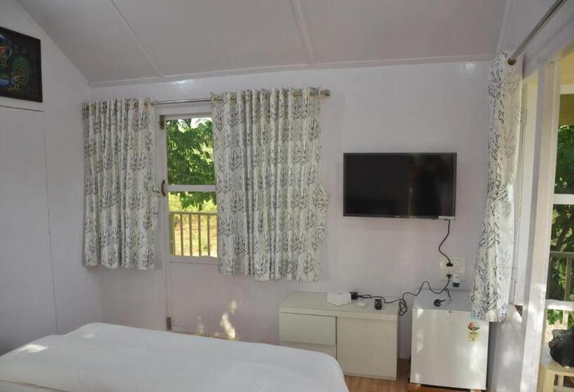 בית מלון כפרי Mauli Village By Joy Suites