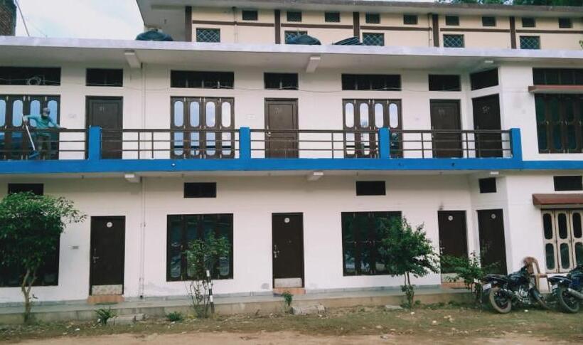 Hotel Vamoose Govind