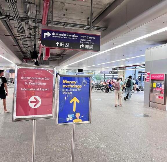 Luna Hotel สถานีดอนเมือง