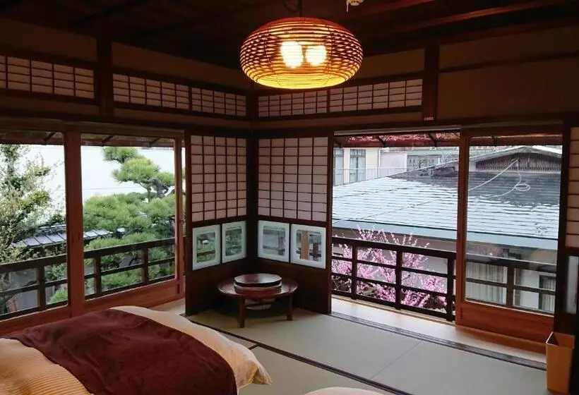 Majatalo 蔵の宿　櫻林亭