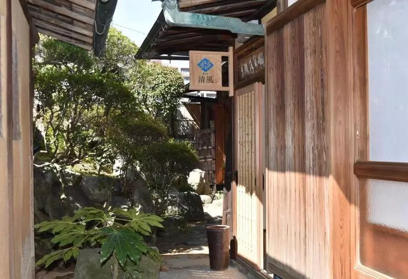 Majatalo 蔵の宿　櫻林亭