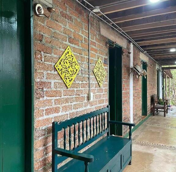 Pensjonat Bosque De Niebla