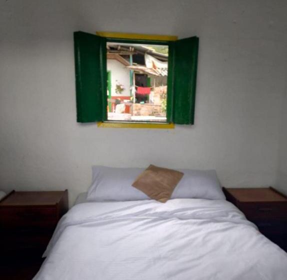 Pensjonat Bosque De Niebla